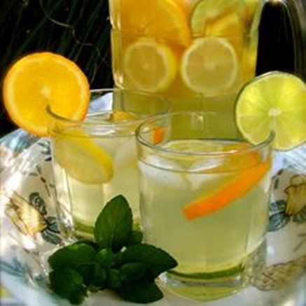 http://vkusnoe.biz/images/citrusovyj-limonad_0.jpg