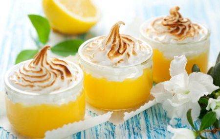 Рецепт лимонных тартинок из безе