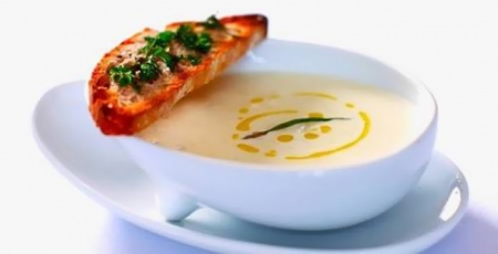 Рецепт -  Вкусный суп из цветной капусты с беконом