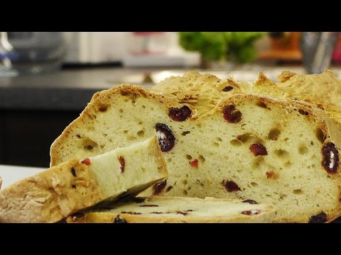 Содовый хлеб с розмарином и клюквой видео рецепт